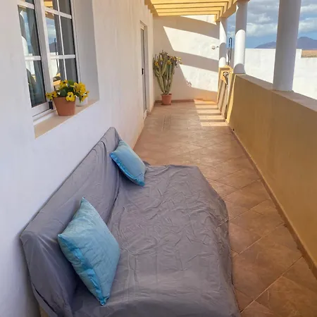Apartamento 'arriba' - Luminous Flat In The Middle Of Fuerteventura *